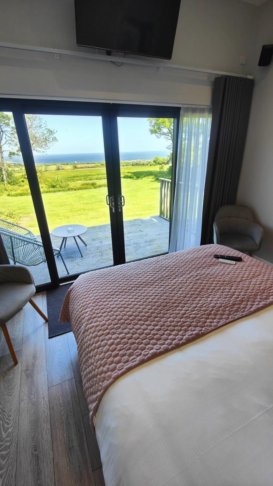 The View At Moneylands Villa Арклоу Стая снимка